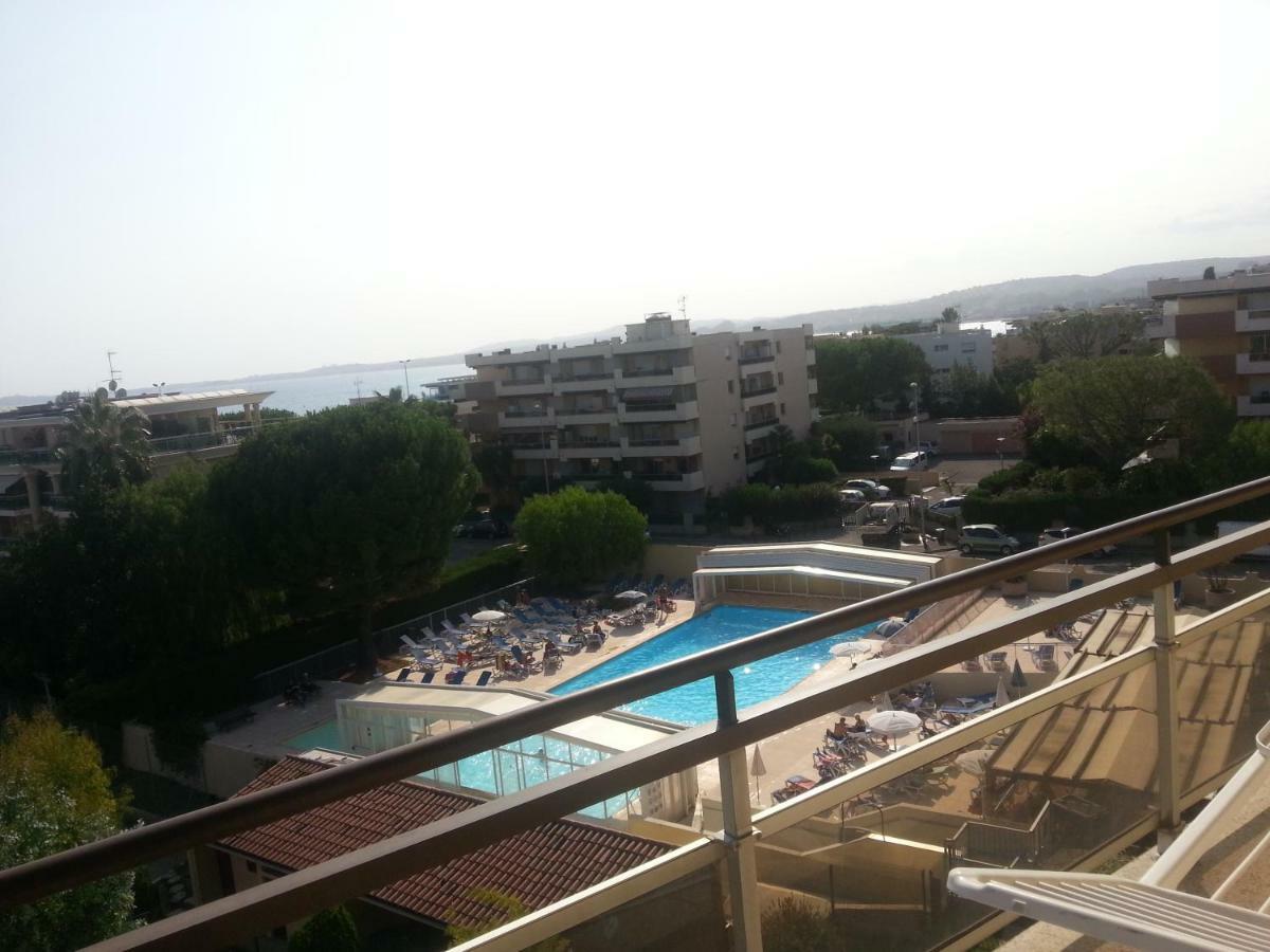 Apartment Heliotel Marine 4* Bord De Mer Saint-Laurent-du-Var Exteriör bild