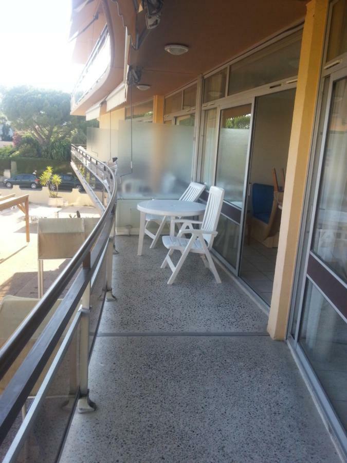 Apartment Heliotel Marine 4* Bord De Mer Saint-Laurent-du-Var Exteriör bild